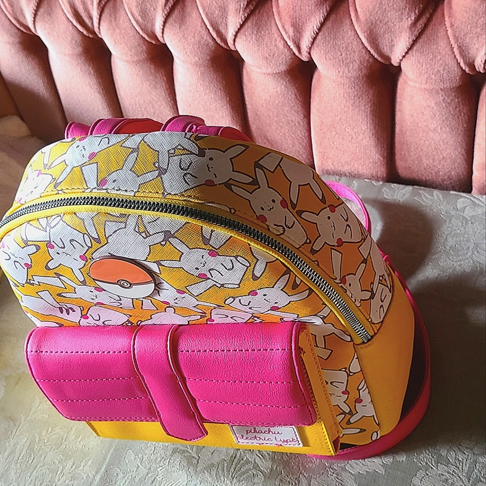 Lougefly Pokémon Pickachu Pink/Yellow Backpack
